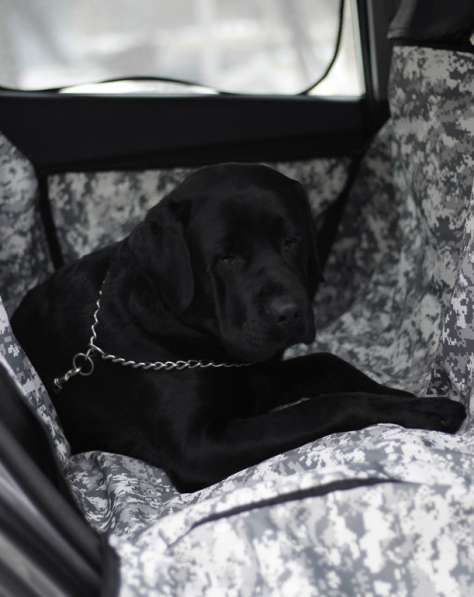 Автогамак для перевозки собак в машине - Серый камуфляж в Москве фото 4