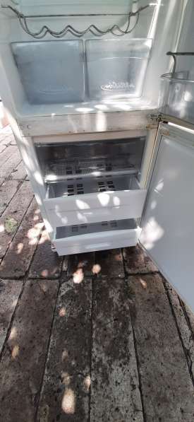 Холодильник бу в фото 4