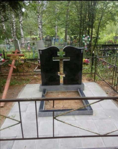 Памятники изготовление и установка укладка плитки кладбище в Костроме фото 3