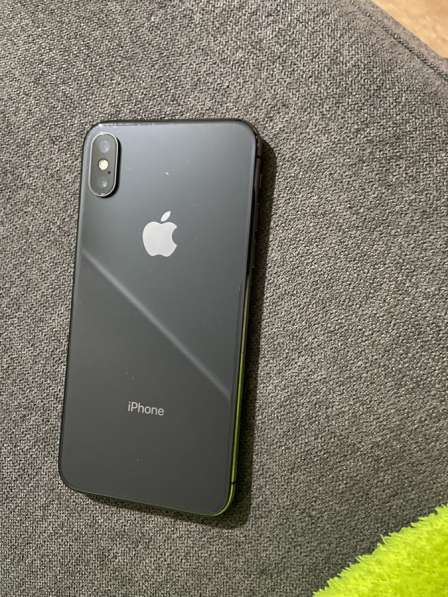 Телефон iPhone X 256 gb