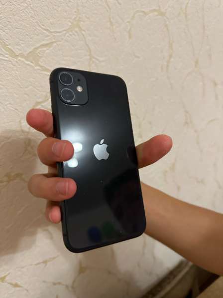 ПРОДАМ iPhone 11 128gb в Москве