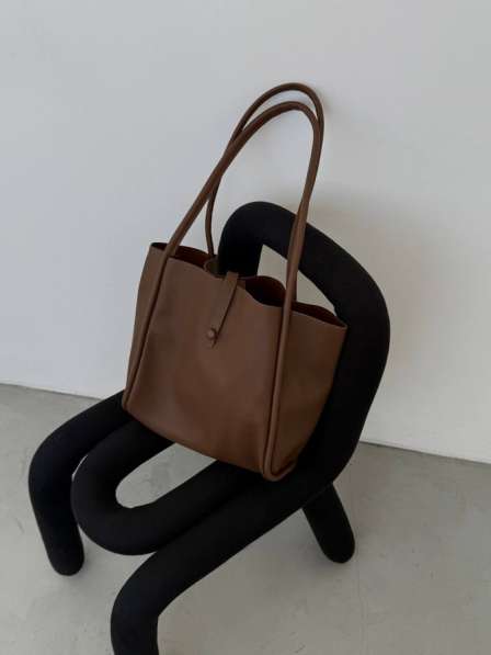 Партия женских сумок в Москве фото 5