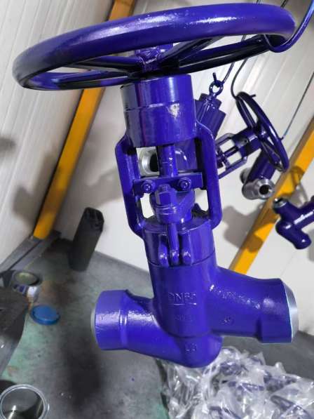 Вентиль энергетический ручной под приварку высокого давления в фото 3