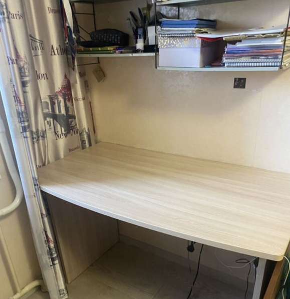 Стол письменный