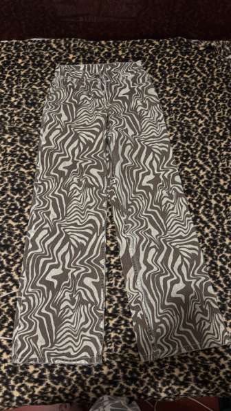 Новые джинсы,40-42