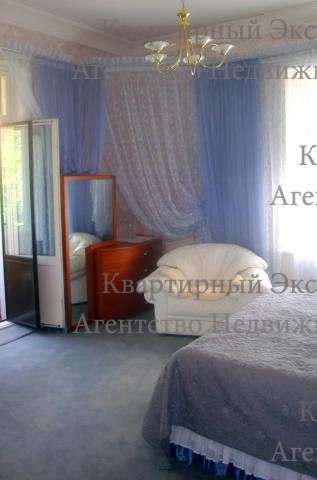 Продам трехкомнатную квартиру в Москве. Жилая площадь 102,30 кв.м. Этаж 3. Есть балкон. в Москве фото 20