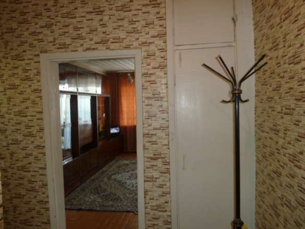 Продается двухкомнатная квартира, 17 Военный городок, 370 в Омске фото 9
