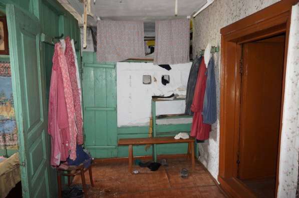 Бревенчатый дом в тихой деревне в Москве фото 12