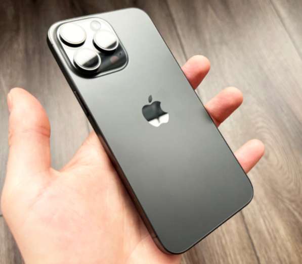 Продам или отдам iPhone 15 pro