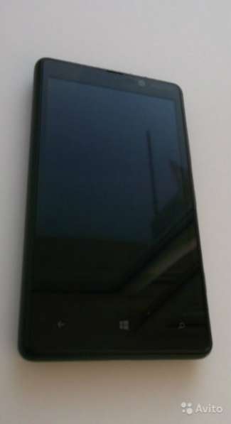 смартфон Nokia Lumia 820 Black в Новокузнецке фото 4