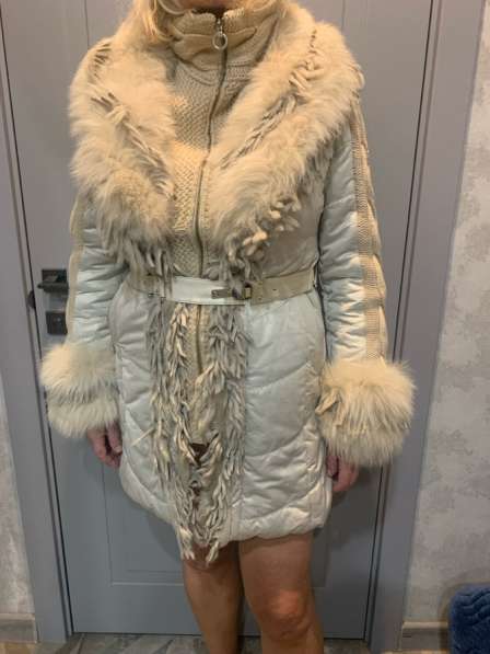 Демисезонная куртка женская Продам