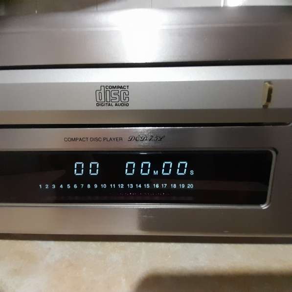 CD-проигрыватель Denon DCD-7.5L в Челябинске фото 9