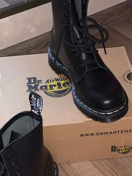 Dr Martens белая строчка в Санкт-Петербурге фото 7