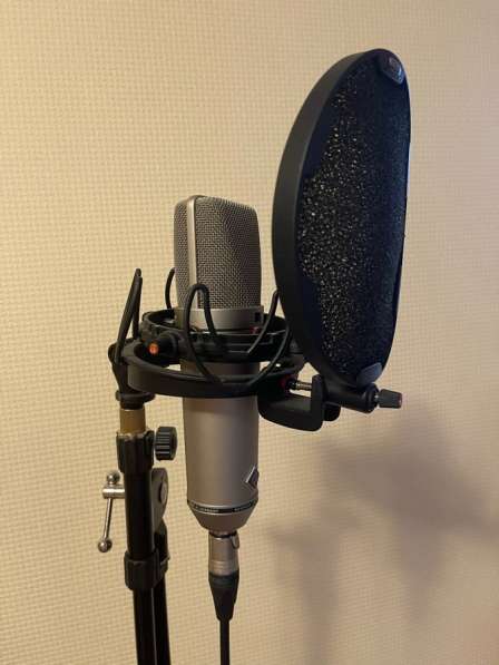 Студийный микрофон Neumann U87Ai