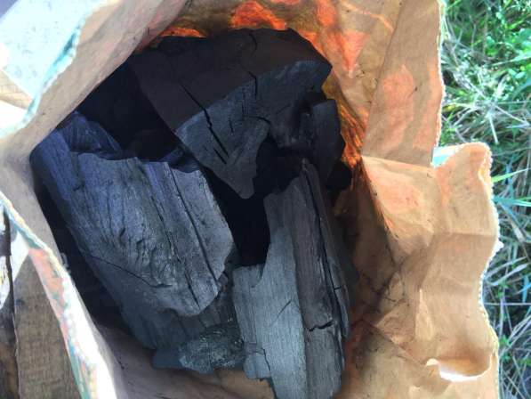 Древесный уголь из берёзы высшего качества в фото 15