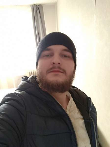 Алексей, 29 лет, хочет познакомиться в 