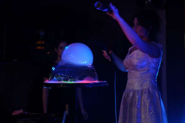 Шоу мыльных пузырей на свадьбу в Смоленске фото 10