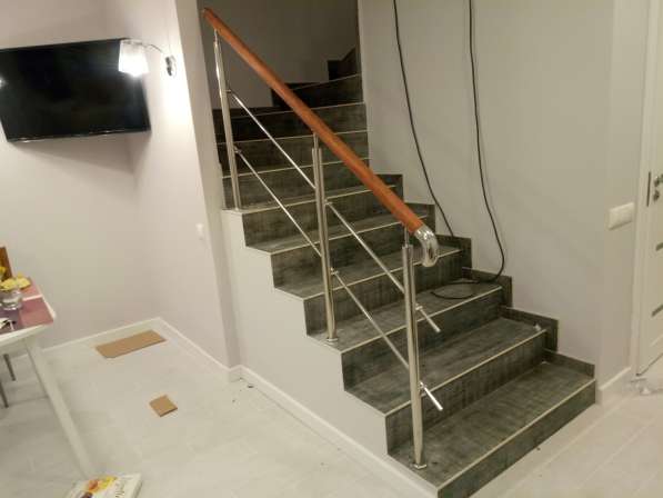 Лестницы, навесы, перила, ограждения из нержавейки в Химках фото 4