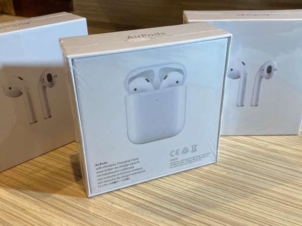 Наушники AirPods 2 в Москве