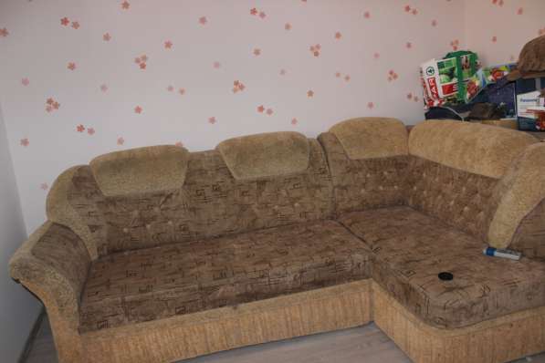 Продам угловой диван в Санкт-Петербурге