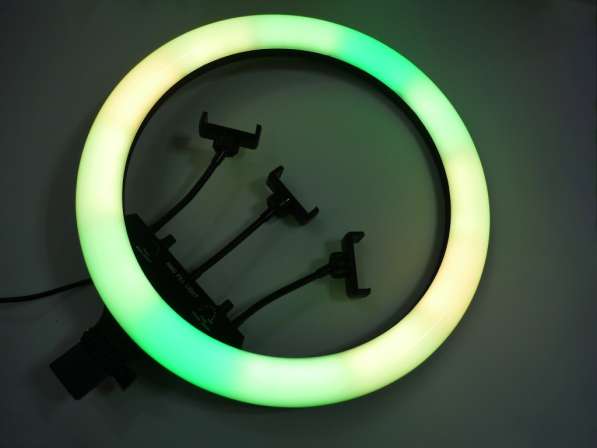 Кольцевая LED лампа RGB MJ18 45см 220V 3 крепл. тел + пульт в фото 10
