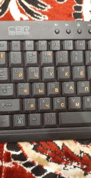 Маленькая клавиатура CBR в Череповце