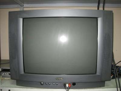 телевизор Sanyo 54см