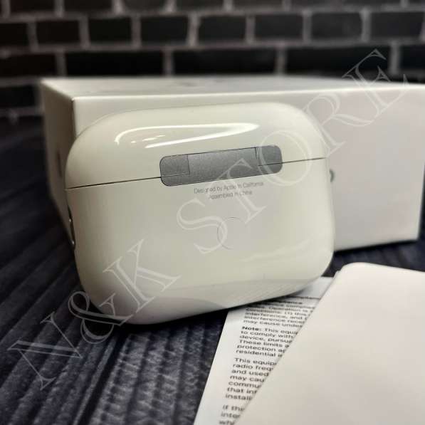 AirPods Pro 2 (чехол в подарок) в Москве