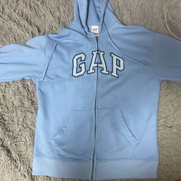 Кофта Gap