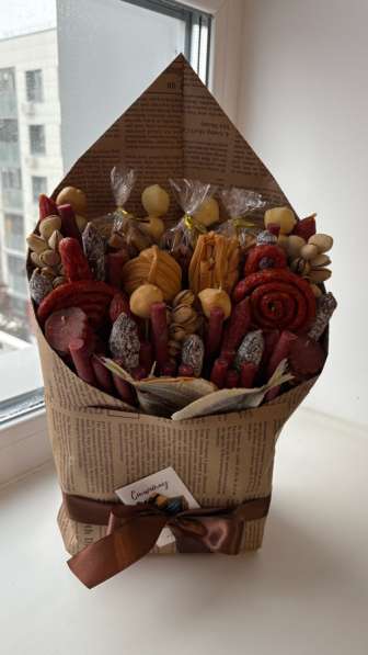 Мужской съедобный букет в Казани фото 4