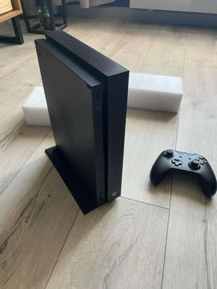 Xbox one X в Москве фото 7