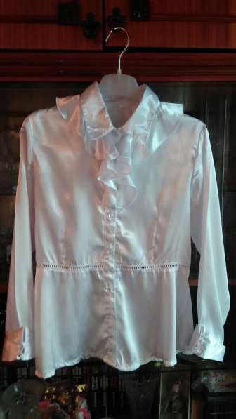 Блуза белая для девочки 8-11 лет в Омске фото 3