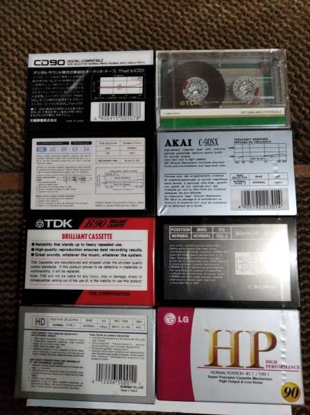 Аудиокассеты запечатанные кассеты в фото 4