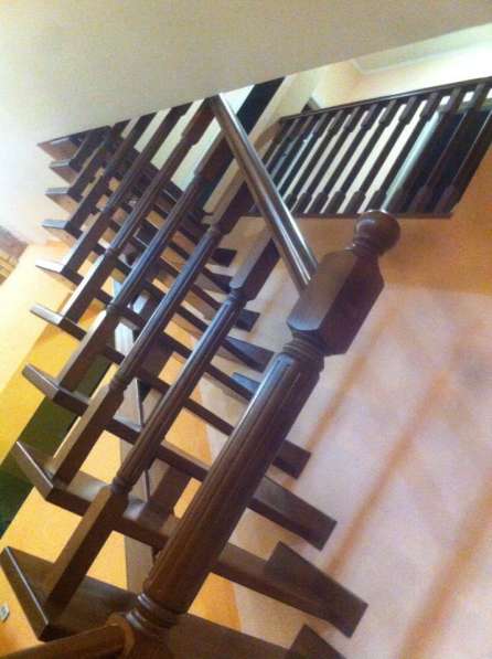 Деревянные лестницы из Бука, Ясеня, Дуба в фото 3