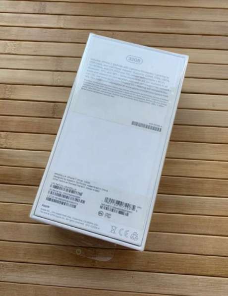 Apple iPhone 7 silver 32gb, новый в коробке в Москве