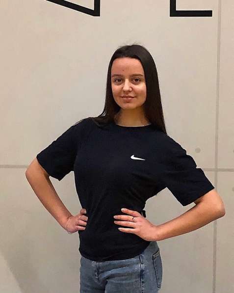 Тренер по фитнесу