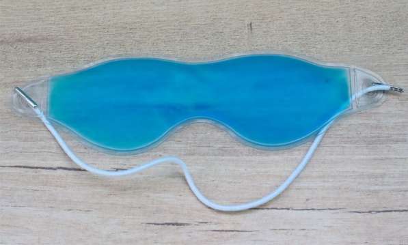 Охлаждающая маска-очки для глаз в 