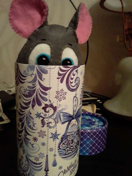 Подарок-сувенир - новогодняя мышка с сыром в Екатеринбурге