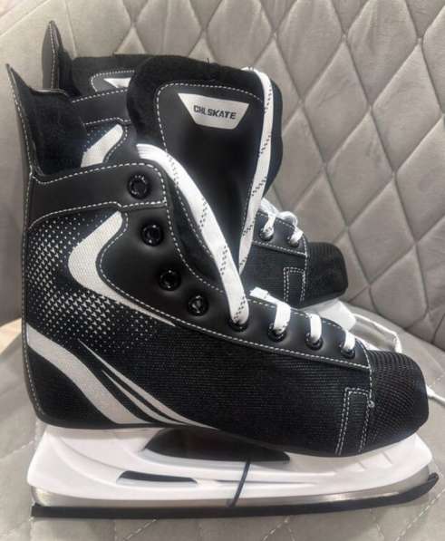 Коньки новые р40