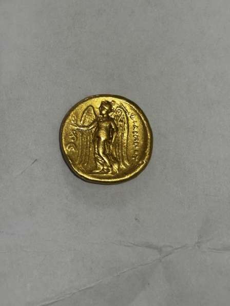 Золотая монета статер в Москве