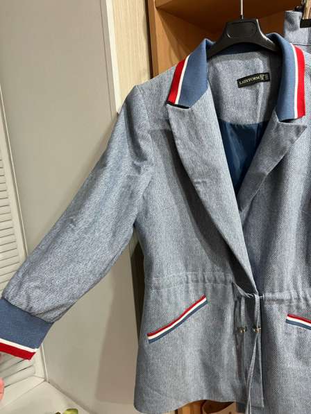 Женский брючный костюм в Благовещенске фото 5