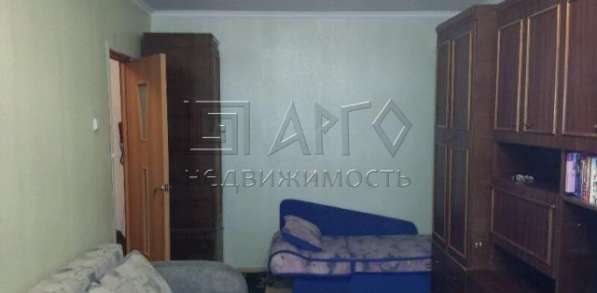 Сдам однокомнатную квартиру в Санкт-Петербурге. Жилая площадь 36 кв.м. Этаж 1.