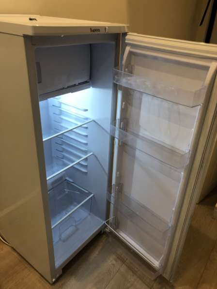 Холодильник Бирюса 110 в Москве фото 3