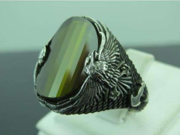 Перстень с перидотом серебряный (Турция)