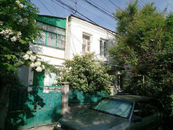 Продам 2-хэтажный каменный дом в Симферополе 115 м. кв - рай