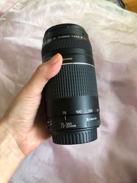 Объектив Canon Zoom Lens Ef 75-300 mm, 1,5m/4,9 ft
