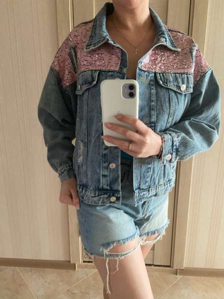 Джинсовая куртка