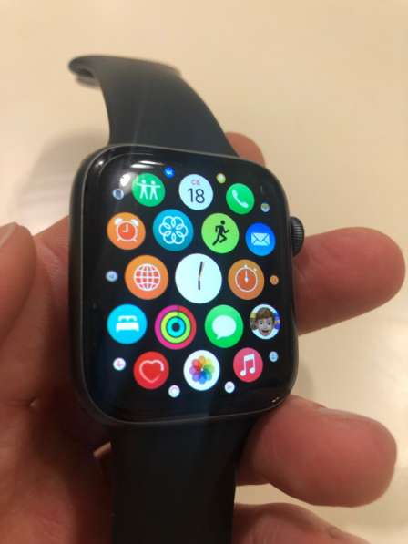 Смарт-часы Apple Watch Series 4 в Казани фото 6