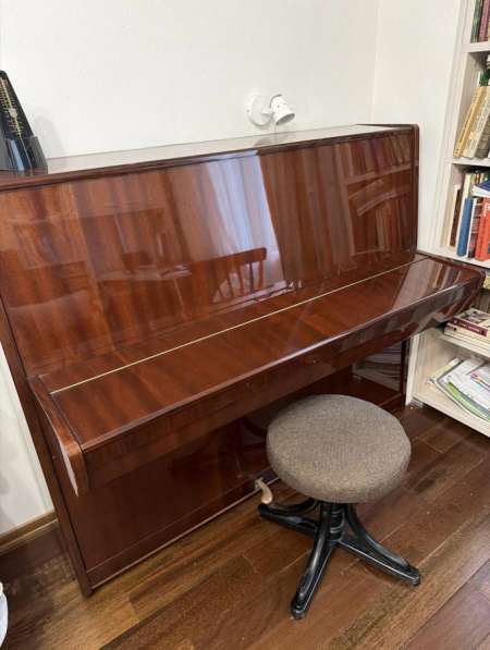 Пианино «Красный октябрь» в Санкт-Петербурге фото 3