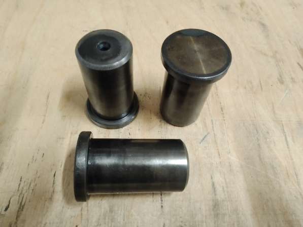 Ось 21-32х5х55.45 в Брянске